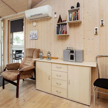 Three-bedroom Holiday In Vaeggerlose 41 Ferienhaus