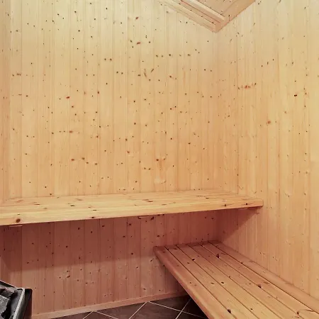 Three-bedroom Holiday In Vaeggerlose 41 Ferienhaus *