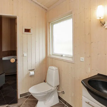 Ferienhaus Three-bedroom Holiday In Vaeggerlose 41